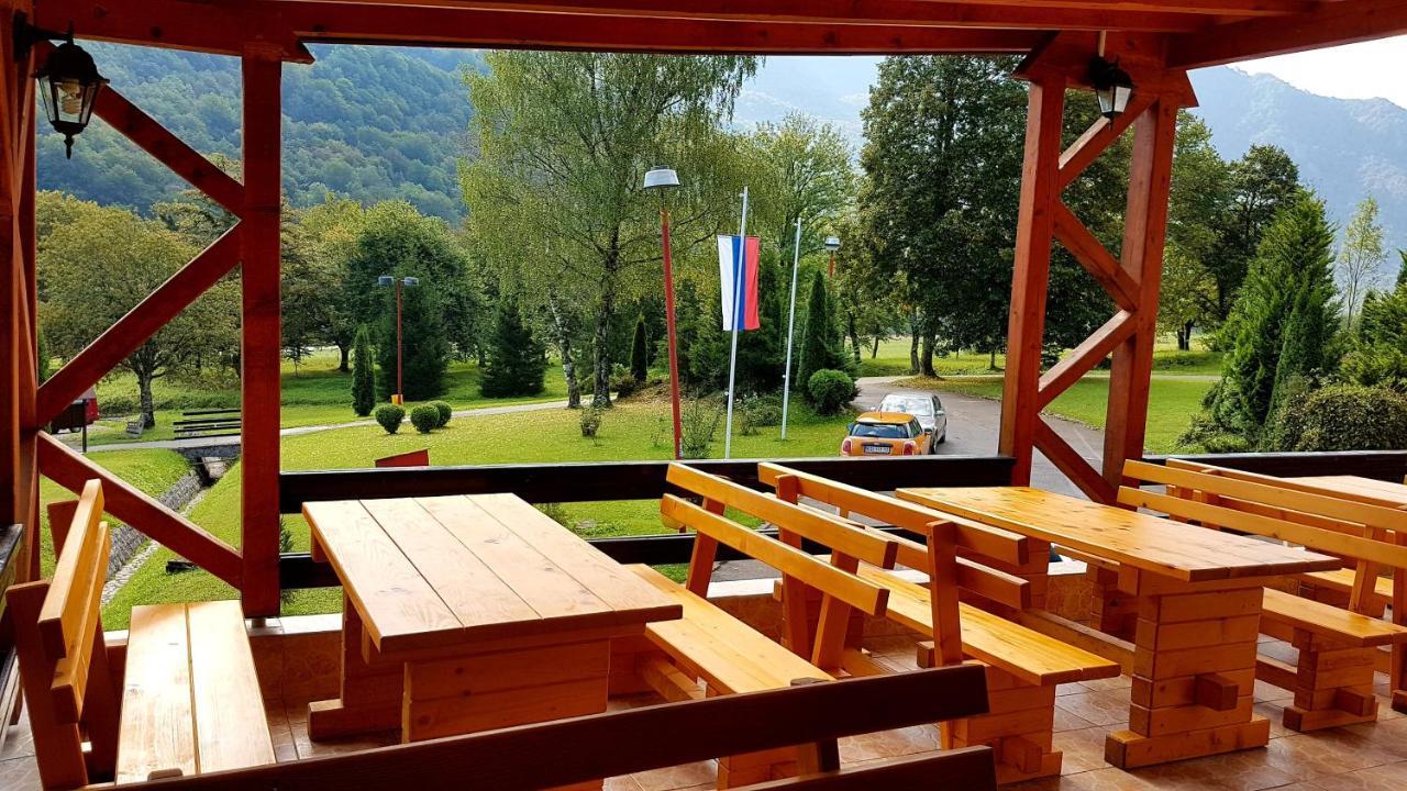 Hotel Mladost Tjentiste Exteriér fotografie