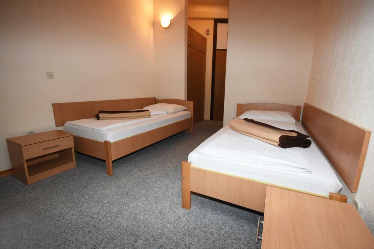 Hotel Mladost Tjentiste Exteriér fotografie