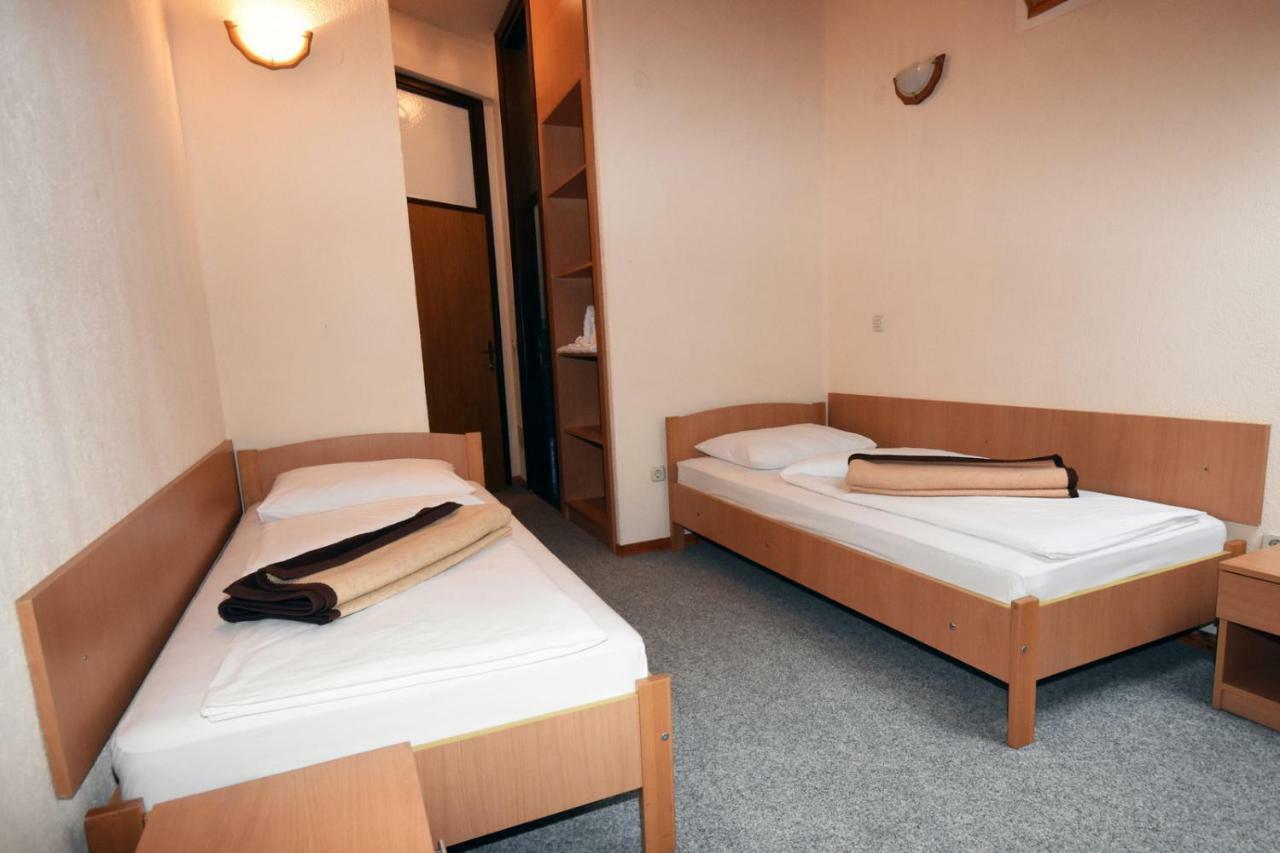 Hotel Mladost Tjentiste Exteriér fotografie